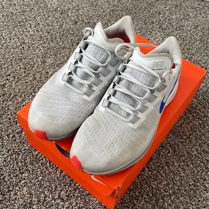 Nike zoom pegasus 37 running shoes